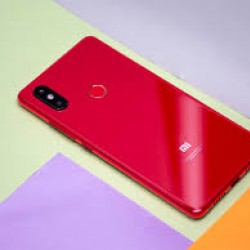 Orjinal Xiaomi Mi 8 SE 64 GB 6 GB RAM  Kırmızı 